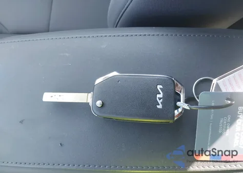 2025 Kia Niro Lx из США, поврежденный, VIN KNDCP3LE4S5262353